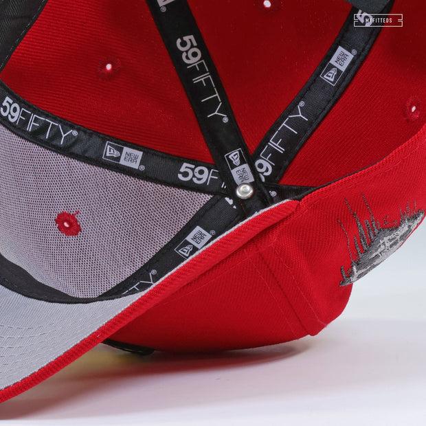 SUPERMAN™ THE DEATH OF SUPERMAN™ SUPERMAN'S CAPE INSPIRED NEW ERA FITTED CAP