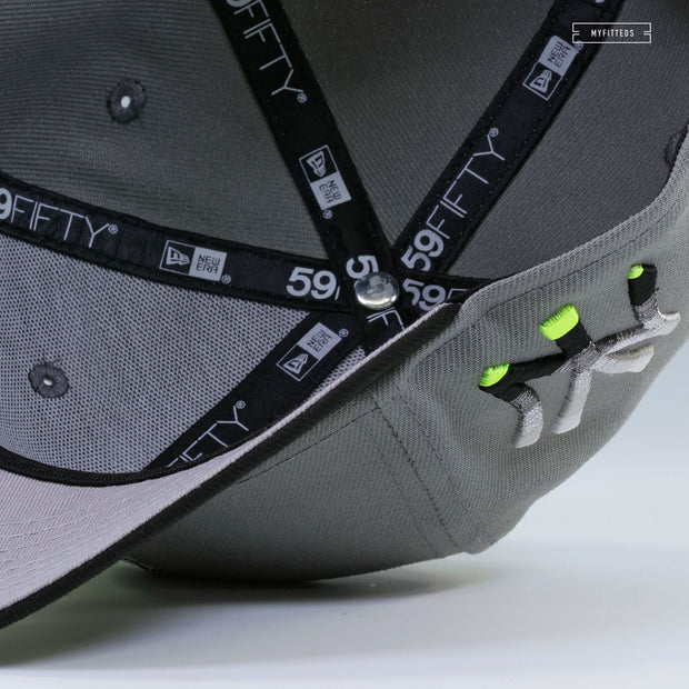 NEW YORK YANKEES SKULL HUMAN ANATOMY NIKE AIR MAX 95 OG NEON YELLOW INSPIRED NEW ERA CAP